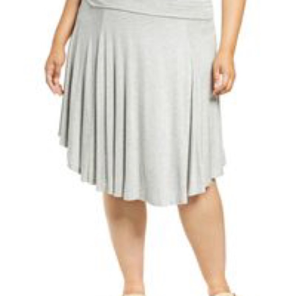 Light grey circle skirt